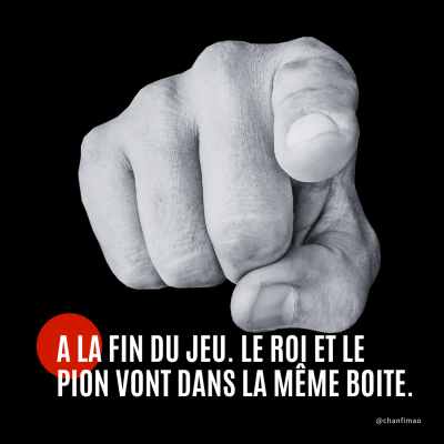 À la fin du jeu, tout le monde finit dans la même boîte. Ton titre s’oublie, ton impact reste. Une chronique tranchante sur l’illusion du statut.